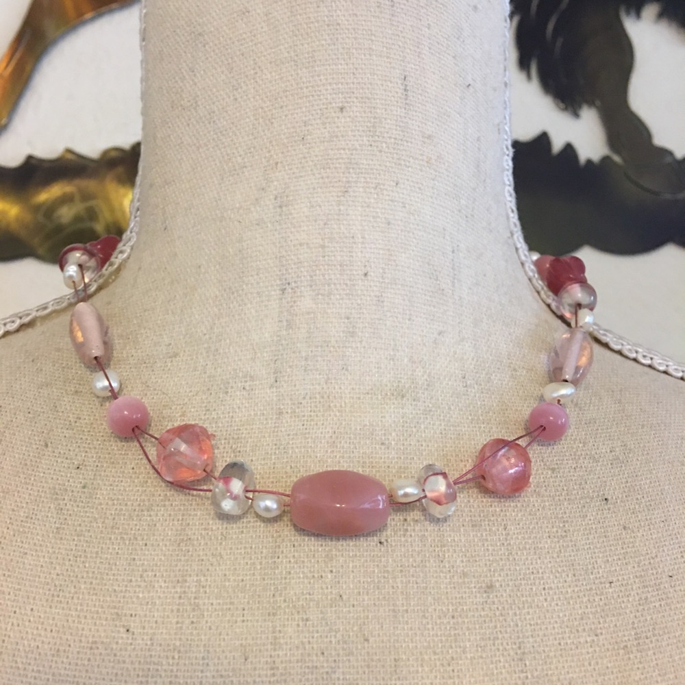 💎Lia Sophia pink floating glass bead necklace